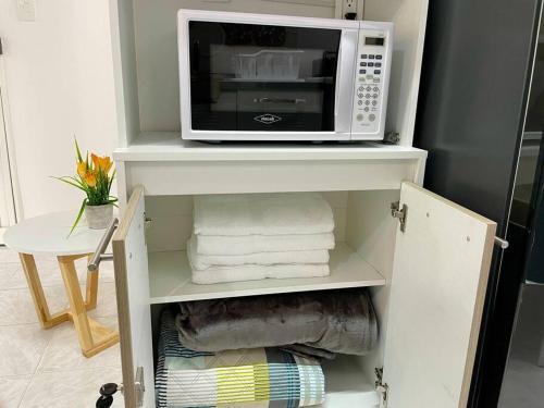 Apartamento Bright Cozy Studio For 1-2 People, Fast Wifi