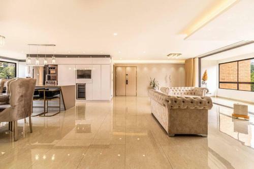 Apartamento En Milla De Oro