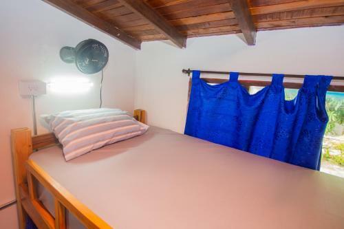 Blue Coast Hostal