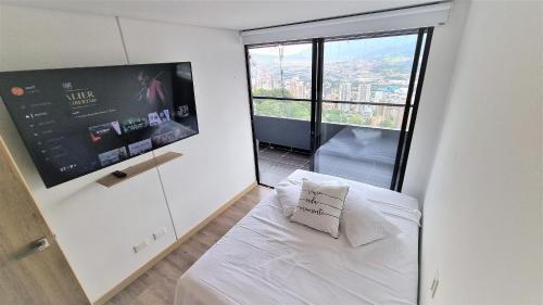 Apartamento Encanto Panor�mico Medell�n Desde Un Gran Balc�n