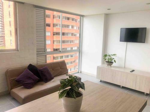 Grandioso Apartamento Cerca Al Lleras Y Tesoro