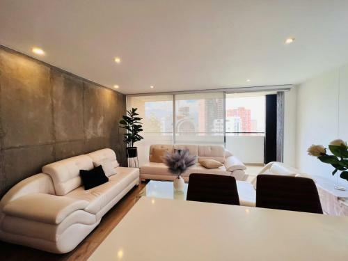 Apartamento En El Poblado, Medellin