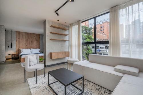 Apartamentos Housy Laureles