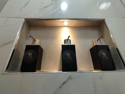 Zam� Room Hotel