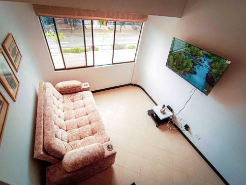 Apartamento Amplio Duplex Con Terraza Privada.