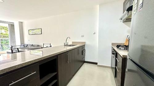 Apartamento Moderno En Conquistadotes, Excelente Ubicaci�n.