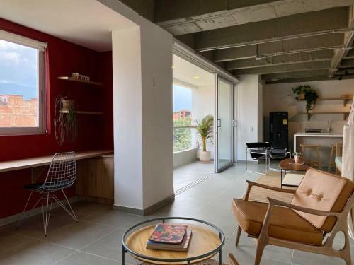 Apartamento Captivating 2br With Balcony In Laureles