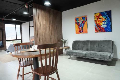 Apartamento Amoblado En Laureles