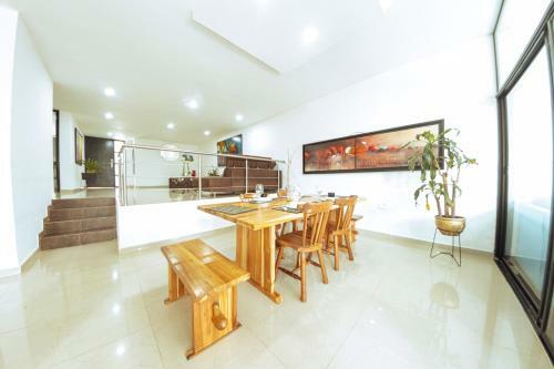Villa Casa De Lujo En El Poblado