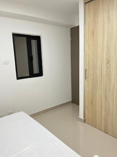 Apartamento Duplex Completo Cerca A La 70 En Laureles