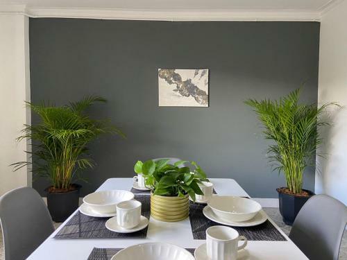 Apartamento En Medellin Cerca de Laureles