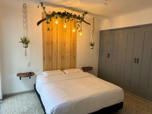 Hostal Rustik House