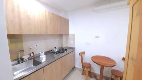 Hostal Aparta Estudio 9/68-62