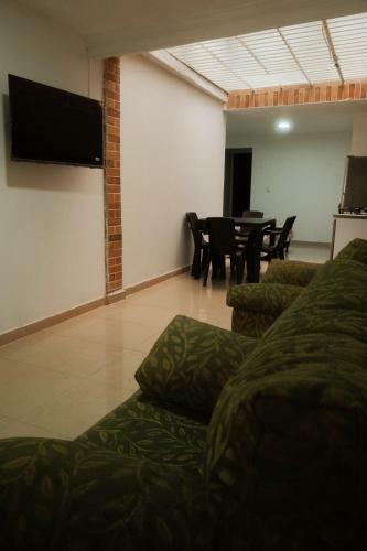 Apartamento Laureles, Estadio