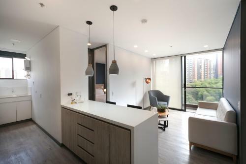 Apartamento Class de Suites de Lujo El Poblado. Excelente Ubicaci�n