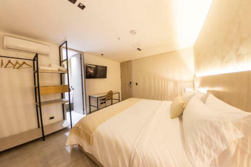 Sonata 44 Hotel Laureles