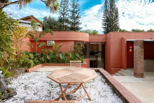 Casa Penta Top Notch Villa