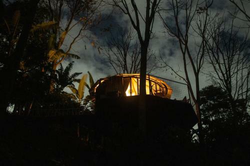 Paneo Glamping
