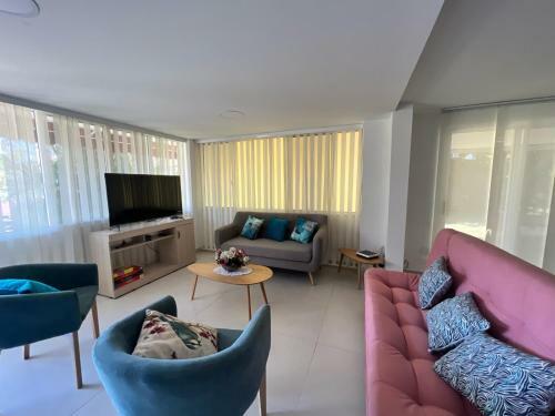 Moderna Caba�a En Ruitoque Condominio