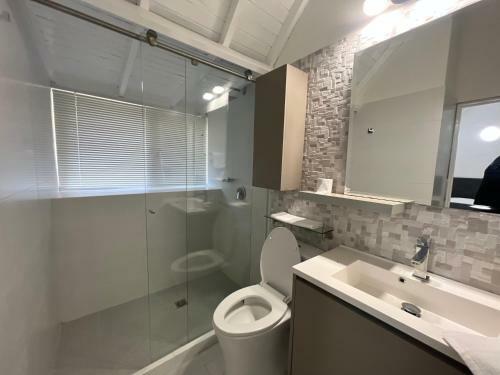 Moderna Caba�a En Ruitoque Condominio
