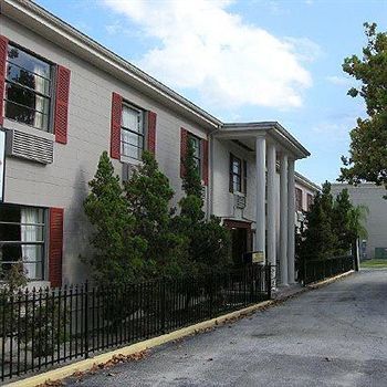 Hotel Relax Inn Lakeland