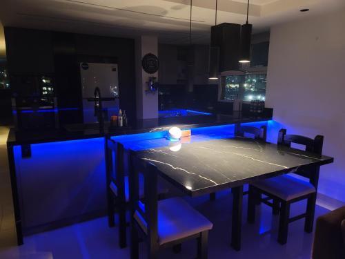 Spacious Smart Luxury Apartment With Stunning Views