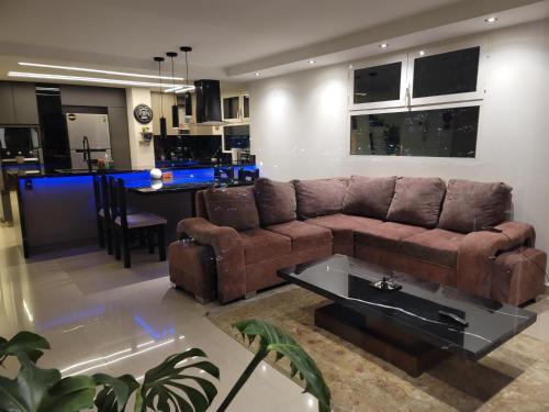 Spacious Smart Luxury Apartment With Stunning Views