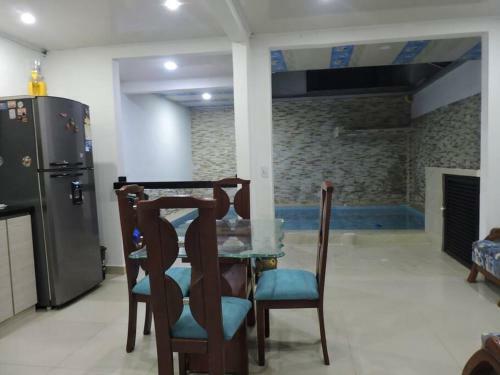 Casa Con Piscina Interna Para Tus Vacaciones