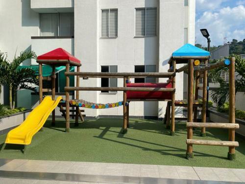 Apartamento Vista Panoramica! C�modo, Central