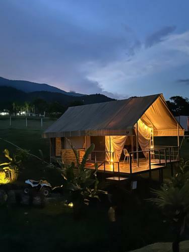 Glamping Las Rocas
