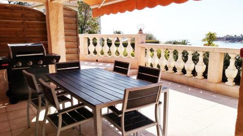 Hotel Les Flots Bleus