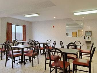 Hotel Super 8 Garland North Dallas