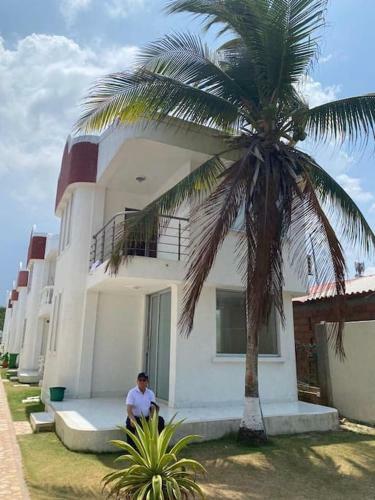 Caba�a Al Frente Del Mar En Cove�as