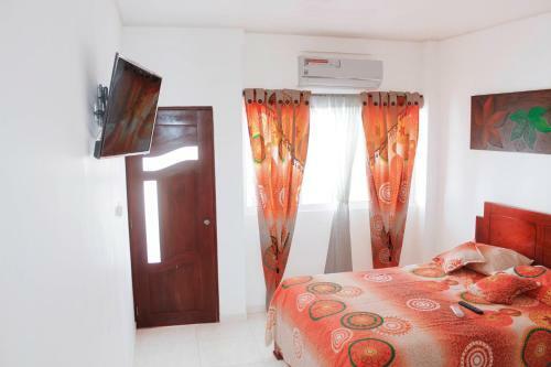 Hostal Casas Blancas Cove�as