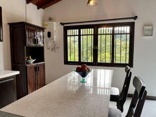 Acogedora Casa de Campo Con Excelente Ubicaci�n