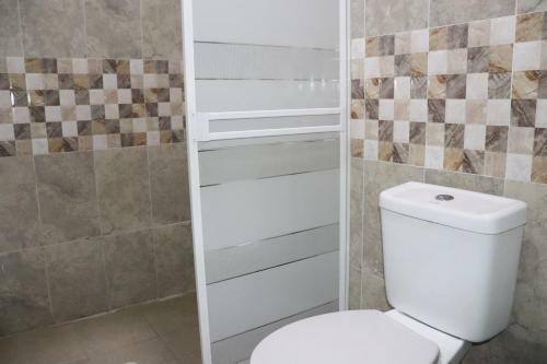 Hostal Rio Colors - Hospedaje