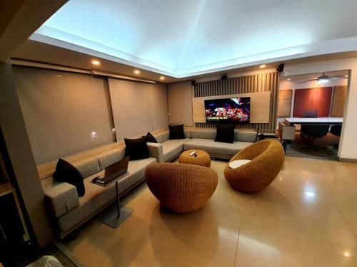 Apartamento Ph Hermoso Loft Vista Cerros (Aa)-home-office