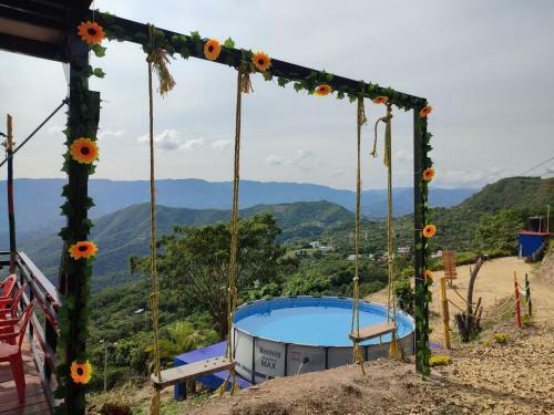 Horizon View Glamping
