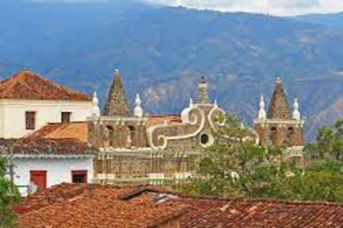 Villa Entremontes