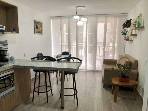 Marawi 704- C�modo Apartamento Amoblado