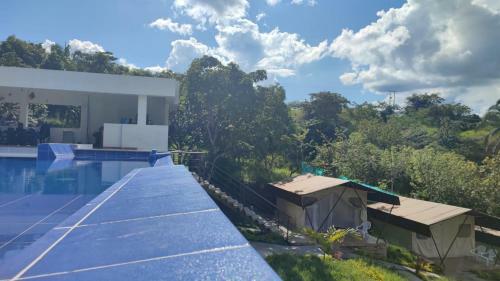 Glamping Para�so Escondido