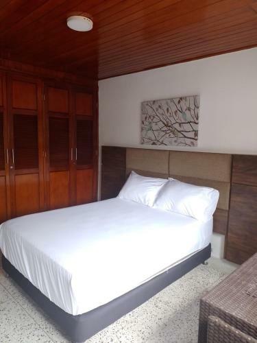 Hotel Med Suites 94