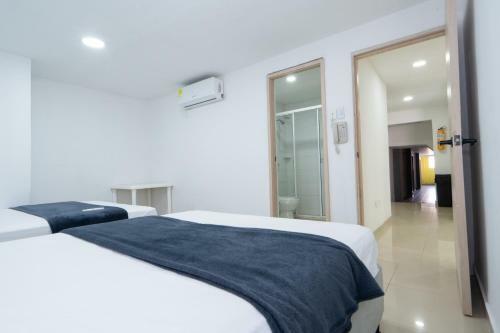 Hotel Imperial House