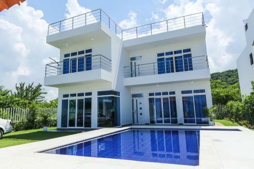 Apartamento Casa Blanca Malibu