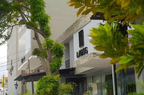 Lagos Apartaestudios X4