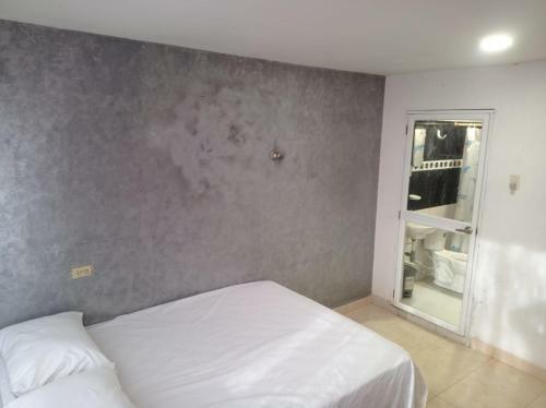 Hostal Casa Blanca Ciudad Jard�n