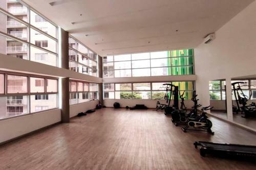 Apartamento Confortable Departamento Malecon Del Rio