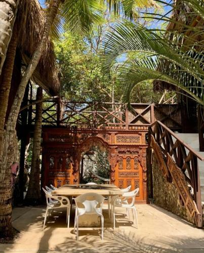 Lodge Isla �nica