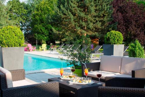 Hotel H�tel Le Dracy