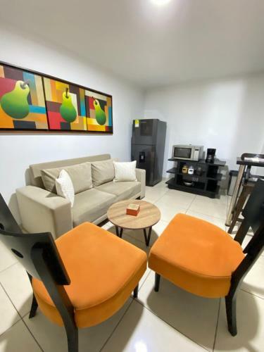 Apartamentos Junto Al Club Campestre